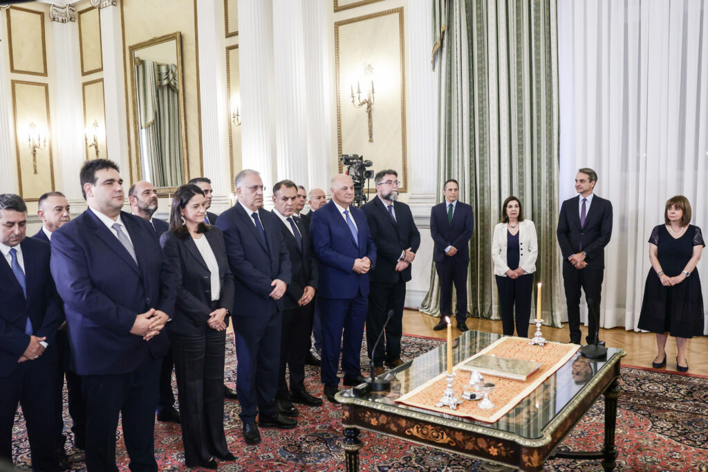 Συνεδριάζει στις 10, υπό νέα σύνθεση, το υπουργικό συμβούλιο