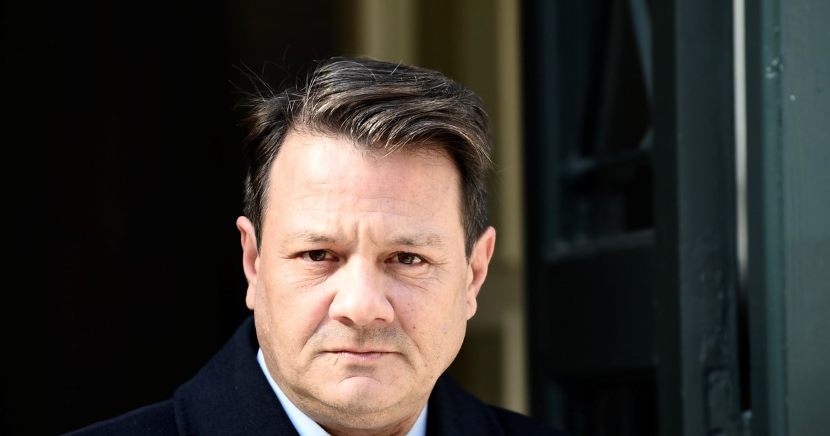 Η δημόσια συγγνώμη του Απόστολου Λύτρα για τον ξυλοδαρμό της συζύγου του: "Θα προσπαθήσω να θεραπευτώ"