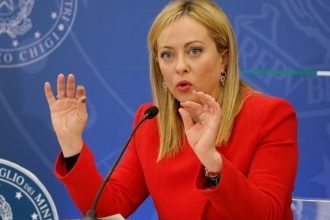 ΗΠΑ: Ο Μπάιντεν με διαφημιστική εκστρατεία 50 εκατ. δολαρίων βάζει στο στόχαστρο την καταδίκη του Τραμπ