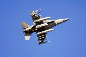 Η Ολλανδία επέτρεψε στην Ουκρανία να χρησιμοποιήσει F-16 εναντίον της Ρωσίας