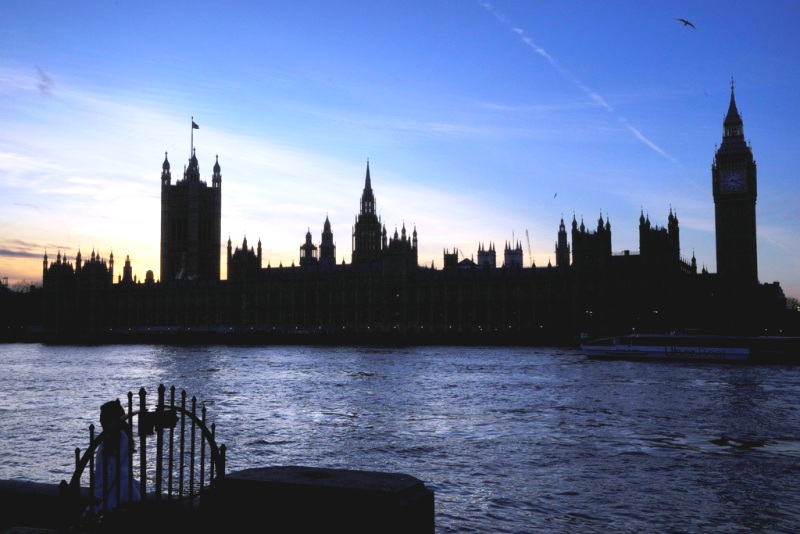 Βρετανία: Σε διαθεσιμότητα υποψήφιος των Εργατικών για στοιχήματα