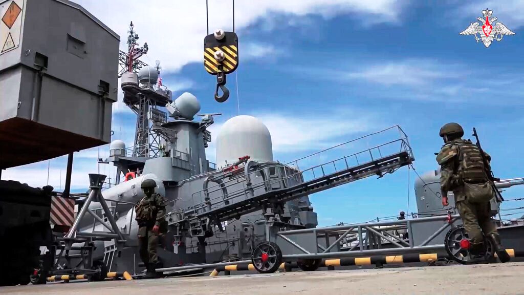 Ρωσία: Γυμνάσια τακτικών πυρηνικών όπλων από τα σύνορα με τη Νορβηγία μέχρι τη Λευκορωσία