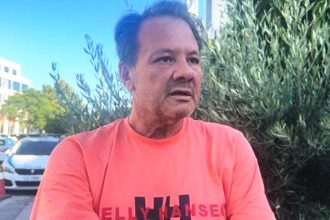 Παραδόθηκε στο Αστυνομικό Τμήμα Παλλήνης ο Απόστολος Λύτρας - «Θα πληρώσω για το λάθος μου. Μακάρι να γύριζα τον χρόνο πίσω» (ΒΙΝΤΕΟ)