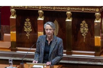 Γαλλία: Δεν πρόκειται να υπάρξουν νέοι φόροι λέει ο Λεμέρ μετά την υποβάθμιση από την Standard & Poor’s