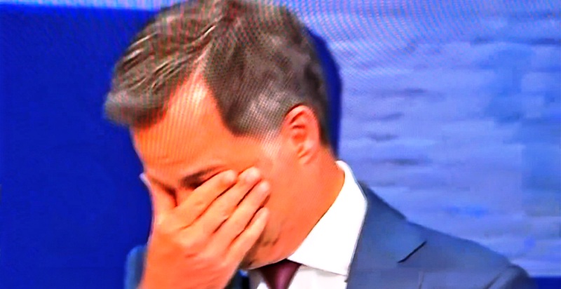 Καταιγιστικές πολιτικές εξελίξεις και στο Βέλγιο: Παραιτήθηκε ο πρωθυπουργός Αλεξάντερ ντε Κρου μετά την ήττα στις εκλογές - Το ανακοίνωσε δακρυσμένος