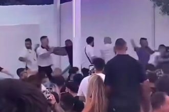 Μετέτρεψαν το club σε… ρινγκ