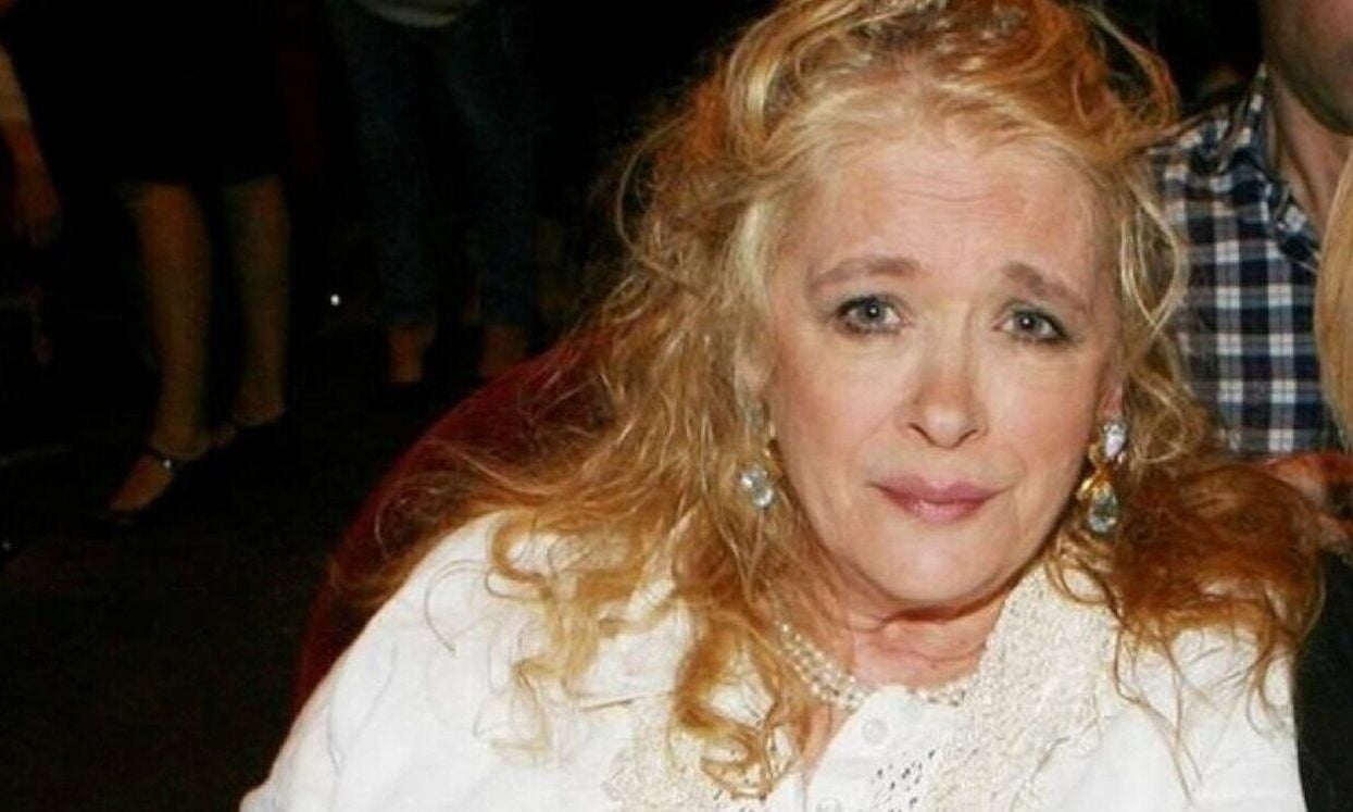 Νέα περιπέτεια για τη Νόρα Βαλσάμη - Νοσηλεύεται στο νοσοκομείο Σύρου