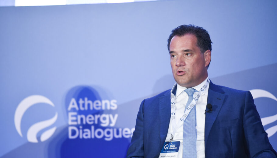 Ιατρικές ειδικότητες: Αποσύρει ο Γεωργιάδης την επίμαχη απόφαση