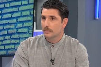 Γιώργος Γεροντιδάκης: Δεν μου αρέσει καθόλου σε χώρο εστίασης να μιλάμε στον ενικό