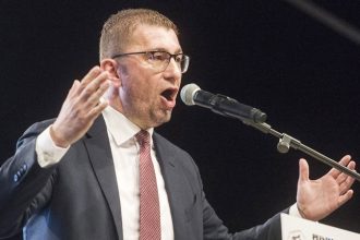 Νέα πρόκληση από τον Χρίστιαν Μίτσκοσκι - «Για μένα η πατρίδα μου είναι Μακεδονία»