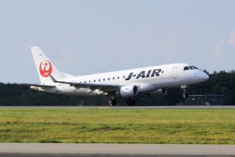 Αεροσκάφος της Japan Airlines πραγματοποίησε επείγουσα προσγείωση στα βόρεια της Ιαπωνίας