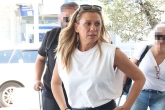 Κατερίνα Καραβάτου: Αναχώρησε για την Τουρκία για την πρεμιέρα του Power of Love