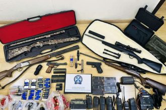 Κερατσίνι: Συνελήφθη Σουηδός για παράνομο οπλισμό - Απειλούσε πολιτικούς στη χώρα του