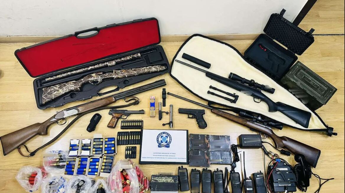 Κερατσίνι: Συνελήφθη Σουηδός για παράνομο οπλισμό - Απειλούσε πολιτικούς στη χώρα του