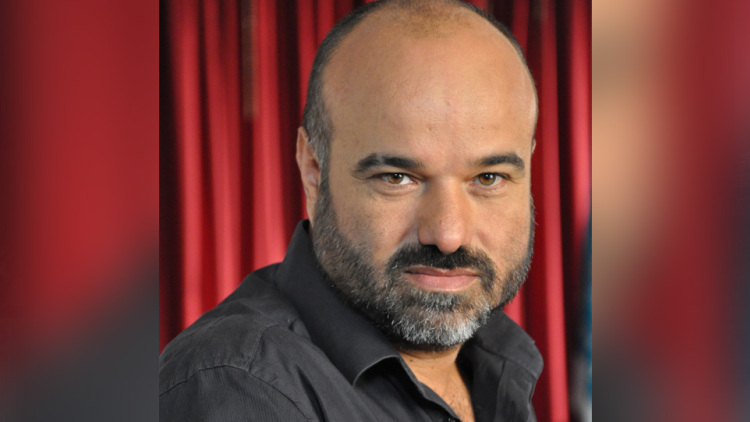 Ομόφωνα αθώος για βιασμό ο πρώην σκηνοθέτης του «Σασμού» Κώστας Κωστόπουλος