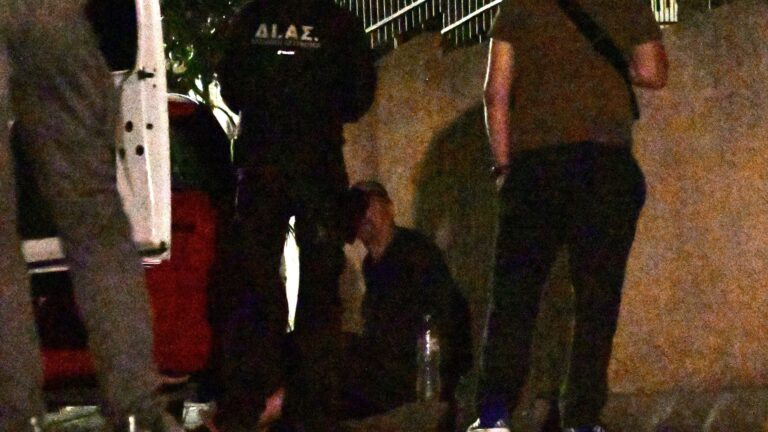 Θρίλερ με ηλικιωμένο άνδρα βρέθηκε απανθρακωμένος και τεμαχισμένος σε αυλή- Προσήχθη ο γιος του