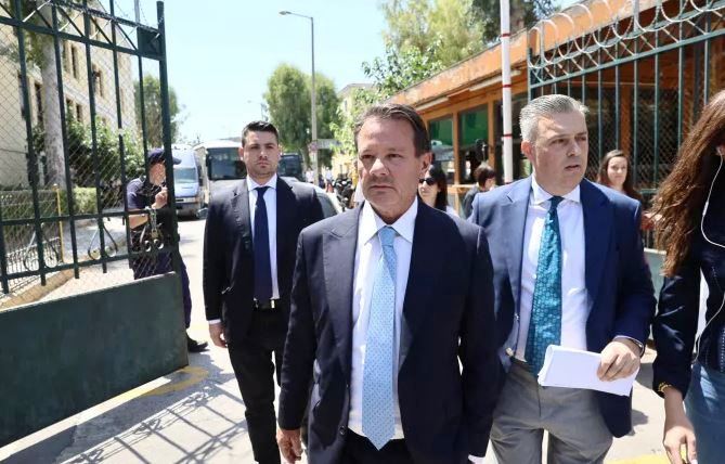 Δικαστικός «εμφύλιος» μετά την απόφαση να αφεθεί ελεύθερος ο Απόστολος Λύτρας (ΒΙΝΤΕΟ)