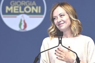 Τηλεφωνική επικοινωνία Μελόνι - Σαρλ Μισέλ