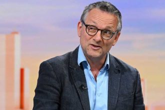 Michael Mosley: Συντετριμμένη η σύζυγος του παρουσιαστή του BBC – «Έχασα τον Μάικλ, τον υπέροχο σύζυγό μου»