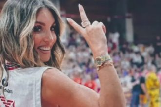 Αθηνά Οικονομάκου: H δημόσια ερωτική εξομολόγηση του Τσερέλα στην ηθοποιό - Είσαι η καλύτερη του κόσμου