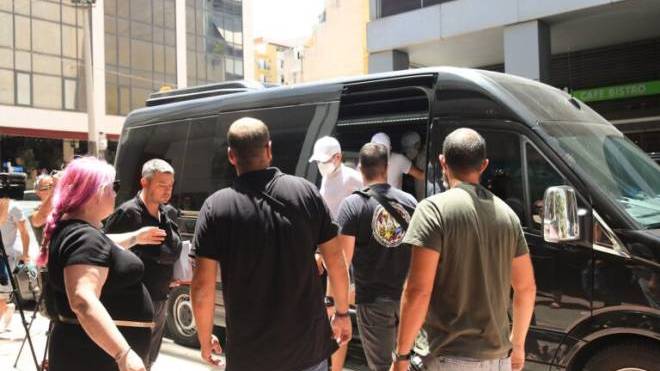 Φωτιά στην Ύδρα: Προσωρινά κρατούμενοι κρίθηκαν ο πλοίαρχος και ο υποπλοίαρχος της θαλαμηγού