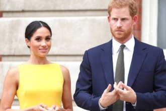 Mέγκαν Μαρκλ: Ζητούσε δωρεάν τσάντες και ρούχα από τη Βικτόρια Μπέκαμ - Γιατί αποξενώθηκαν