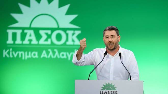 Εκλογές στο ΠΑΣΟΚ αποφασίζει ο Ανδρουλάκης