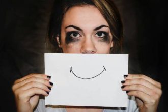 Ενδοοικογενειακή βία: Μόνο 2 στους 100 συλληφθέντες μπαίνουν στη φυλακή - Μόλις ένας φυλακίστηκε από την Αχαΐα