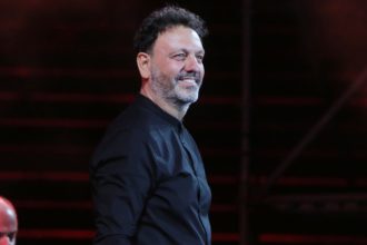 Στ. Αγγελόπουλος για Απ. Λύτρα: Ήταν λάθος του, ζήτησε συγγνώμη και επειδή έχουν παιδιά, θα πρέπει να μιλήσουν και να τα βρουν