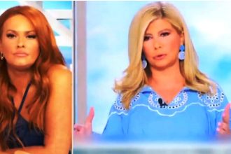 Σίσσυ Χρηστίδου για Ζήνα Κουτσελίνη: «Αντί για συγγνώμη, κούνησε το δάχτυλο την επόμενη μέρα»