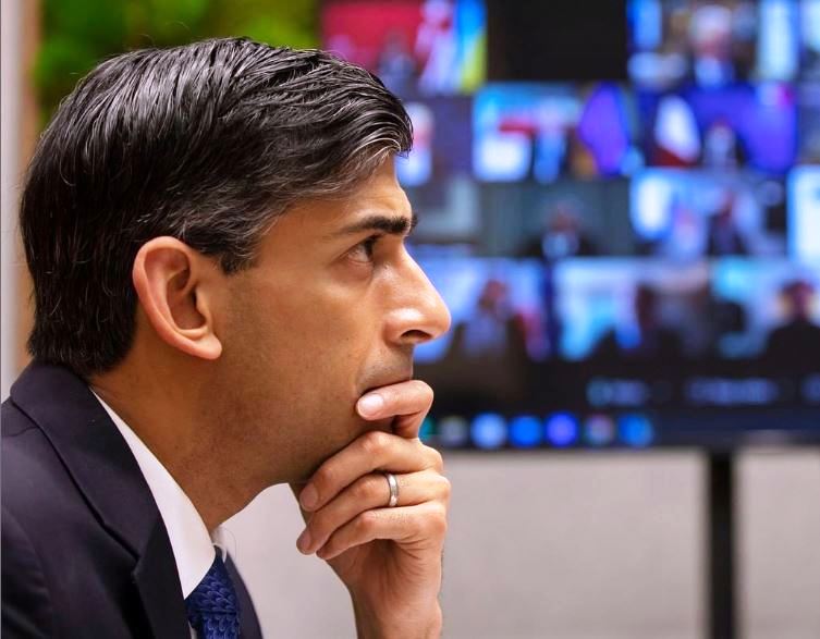 Την έδρα του κινδυνεύει να χάσει ο Ρίσι Σούνακ