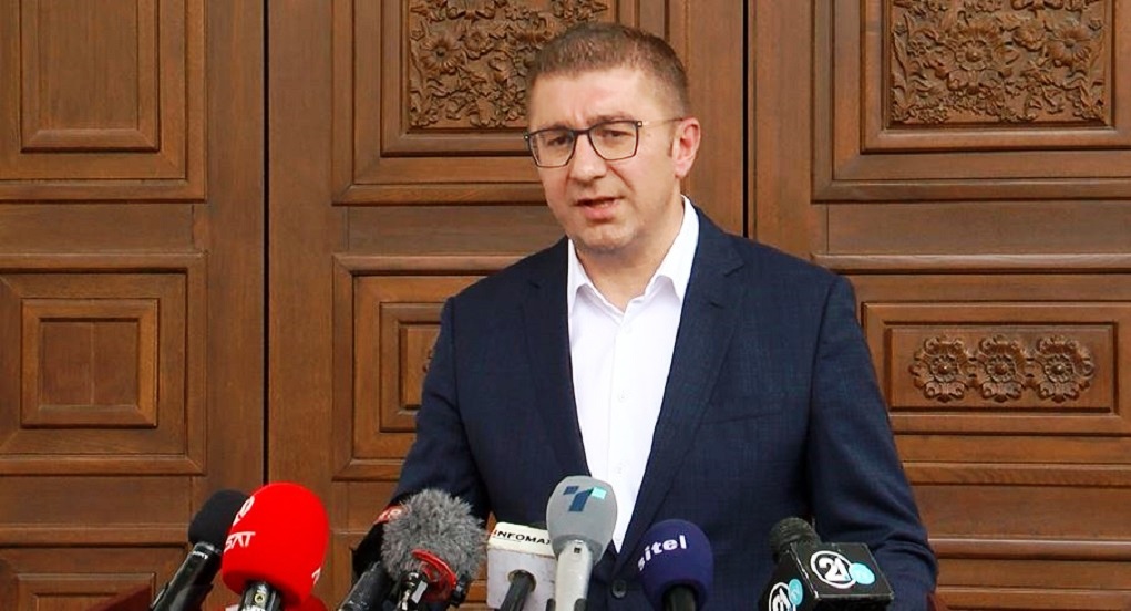 Βόρεια Μακεδονία: Ωμή πρόκληση από τον Χρίστιαν Μίτσκοσκι - Αποκάλεσε τη χώρα «Μακεδονία» κατά τις προγραμματικές δηλώσεις