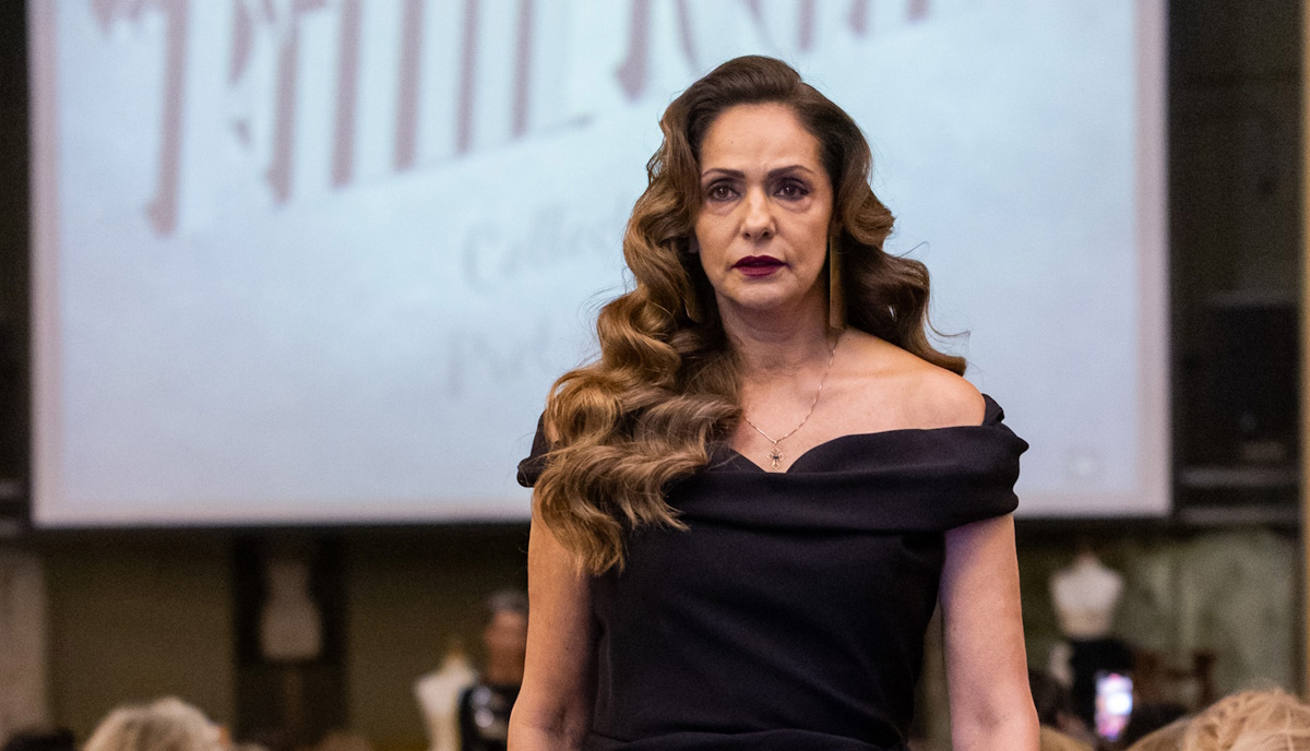 Δύσκολες ώρες για τη Βίκυ Κουλιανού: «Με φρικτούς πόνους ακινητοποιημένη στο πάτωμα»