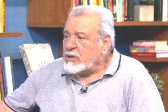 Τάσος Χαλκιάς: Πώς είναι δυνατόν να εκδηλώνεις τέτοια μορφή βίας ενάντια στη γυναίκα σου, στη μάνα των παιδιών σου;