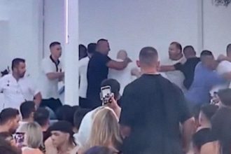 Άγριο ξύλο σε γνωστό κλαμπ της Χαλκιδικής - Επαιξαν μπουνιές και πέταξαν μπουκάλια