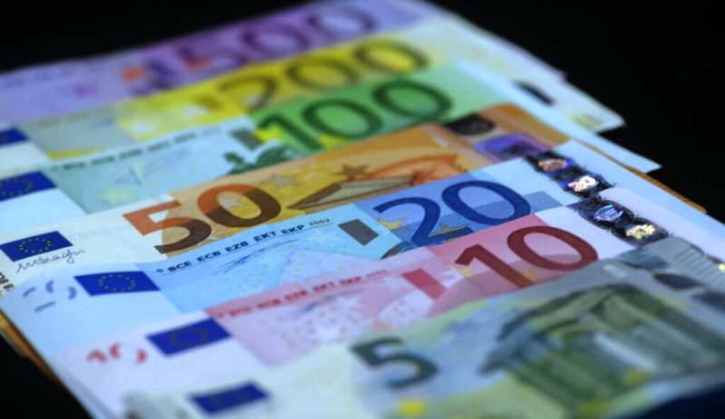 Πρωτογενές πλεόνασμα 1,6 δισ. ευρώ στο πεντάμηνο Ιανουαρίου - Μαΐου