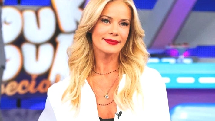 «Ίσως είναι για καλό που δεν έκανα παιδί, με αυτά που γίνονται θα ήμουν σαν την τρελή», λέει η Μακρυπούλια