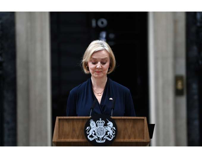 Εκλογές στη Βρετανία: Εκτός Βουλής η πρώην πρωθυπουργός Λιζ Τρας μετά τη συντριβή των Συντηρητικών