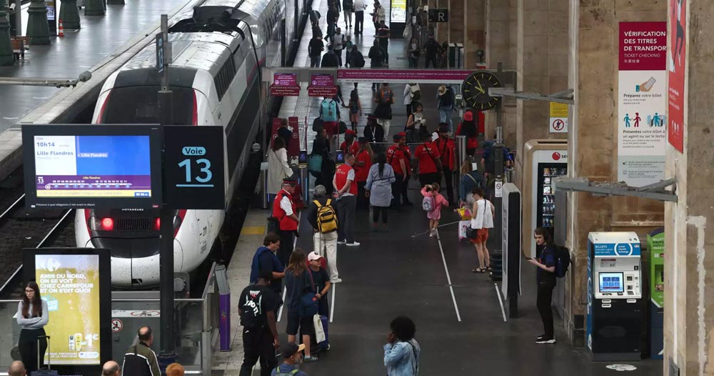Χαμός στη Γαλλία: «Παρέλυσαν» τα τρένα λόγω μαζικής επίθεσης λίγες ώρες πριν την έναρξη των Ολυμπιακών Αγώνων