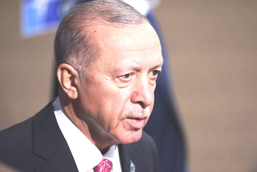 Ερντογάν: Δεν θα συγχωρήσουμε πότε όσους χαρακτηρίζουν το πραξικόπημα του 2016 σκηνοθετημένο