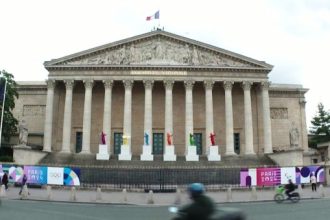 Σταυρόλεξο για δυνατούς λύτες ο β' γύρος εκλογών στην Γαλλία