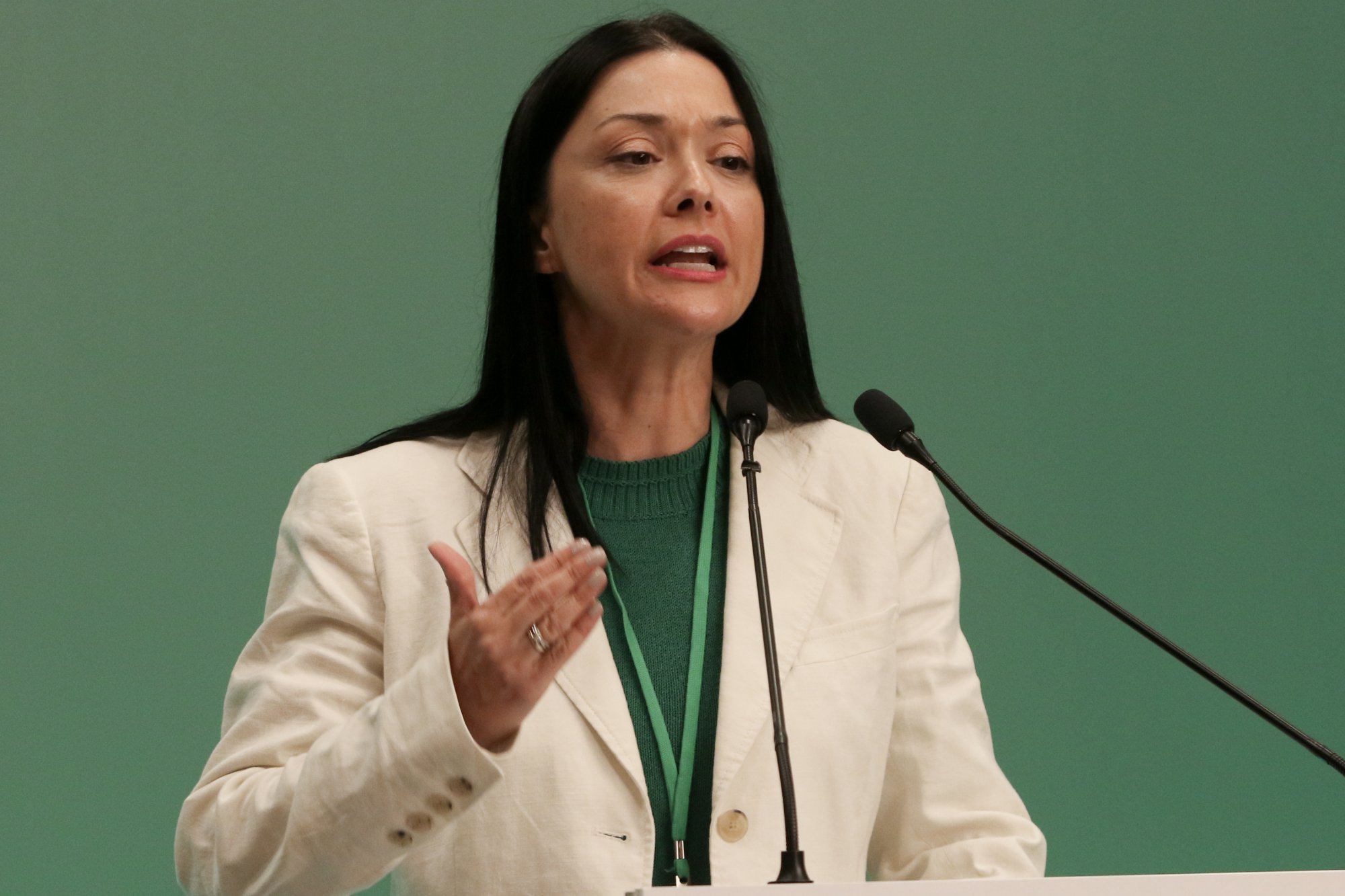 ΠΑΣΟΚ: Η Νάντια Γιαννακοπούλου καταγγέλλει ότι δεν της δίνουν το μητρώο μελών