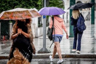 Χτύπησε το 112 στην Αττική για ισχυρές καταιγίδες