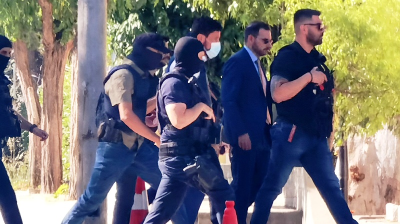 Στο «κάδρο» δύο πρόσωπα για την εκτέλεση του τοπογράφου στο Ψυχικό - Στη Μύκονο οι απαντήσεις για το κίνητρο (ΒΙΝΤΕΟ)