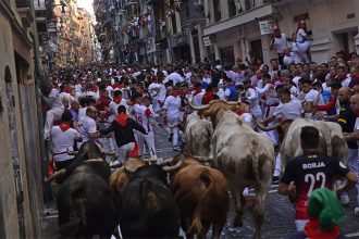 Έξι τραυματίες από τις ταυροδρομίες στην Παμπλόνα της Ισπανίας