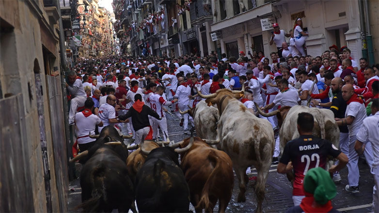 Έξι τραυματίες από τις ταυροδρομίες στην Παμπλόνα της Ισπανίας