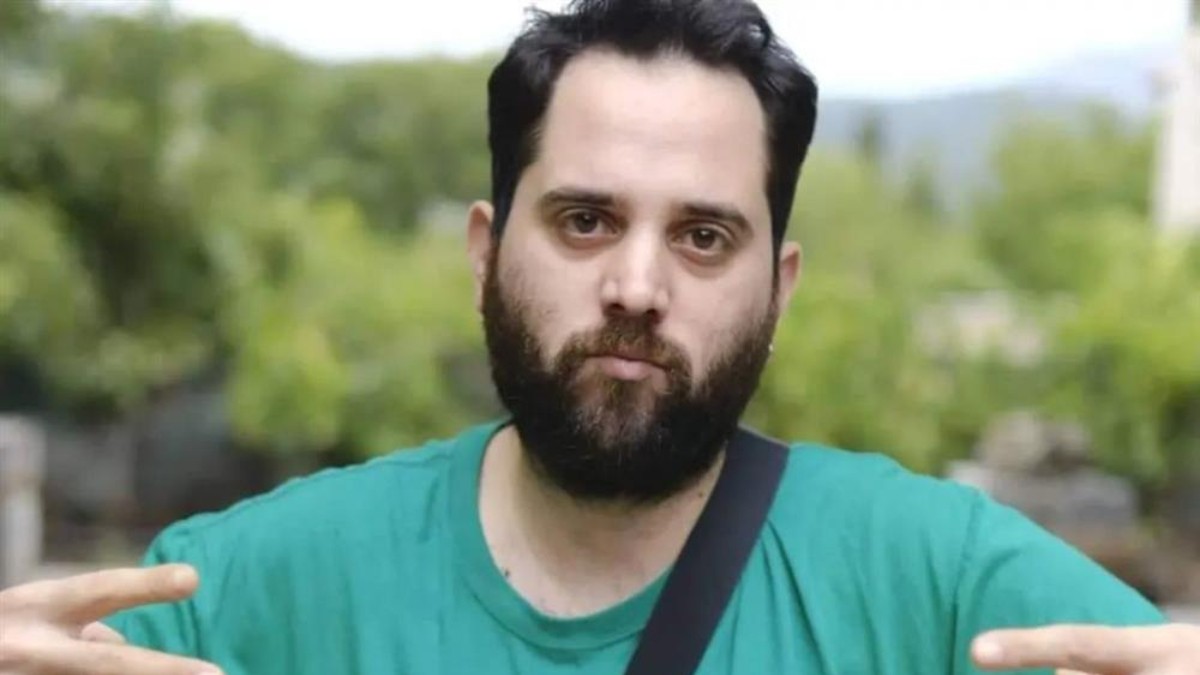 Πέθανε ξαφνικά ο ράπερ «Αιφνίδιος» σε ηλικία 37 ετών