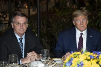 Βραζιλία: Την επιστροφή του Τραμπ στην εξουσία θέλει ο ακροδεξιός πρώην πρόεδρος Μπολσονάρου