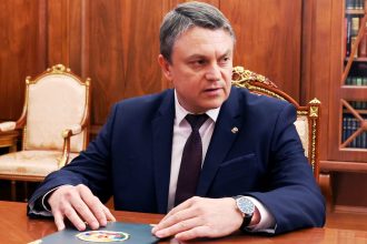 Ουκρανία: Σε κάθειρξη 12 ετών καταδικάστηκε ο φιλορώσος αυτονομιστής ηγέτης του Λουχάνσκ