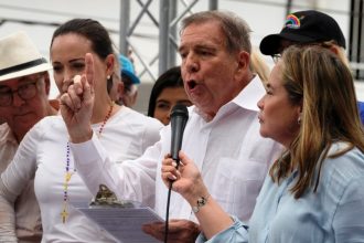 Ο Γκονζάλες Ουρούτια προβλέπει μια «συντριπτική» νίκη της αντιπολίτευσης στις εκλογές στη Βενεζουέλα